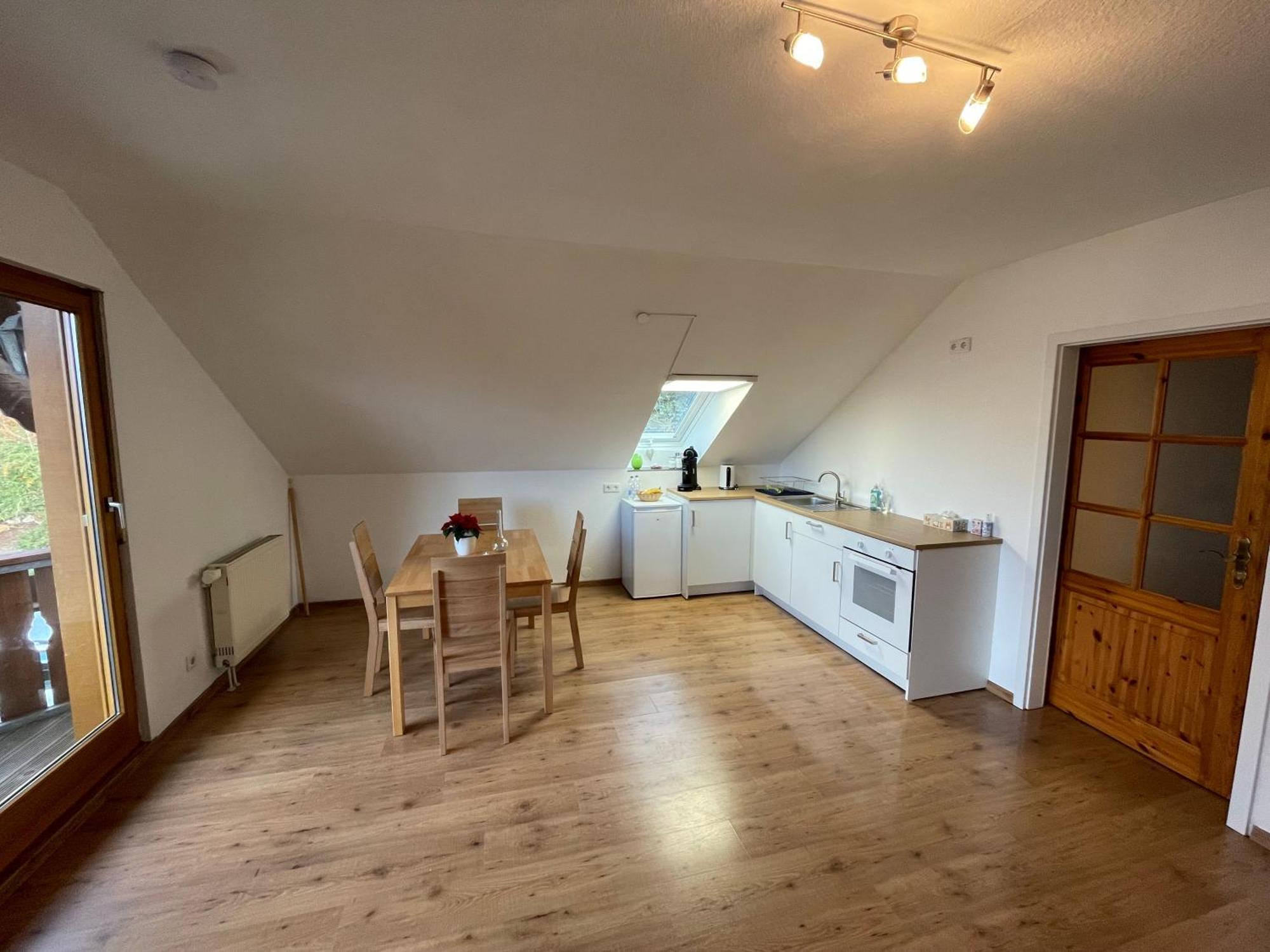 Ferienwohnung An Der Romantischen Strasse Direkt A3 Und A81 Eisingen  Екстер'єр фото