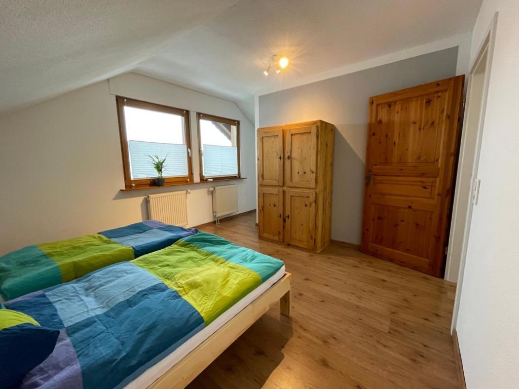 Ferienwohnung An Der Romantischen Strasse Direkt A3 Und A81 Eisingen  Екстер'єр фото